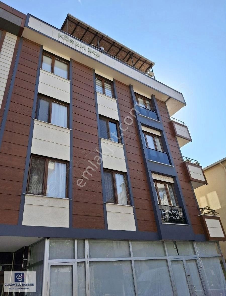 Sancaktepe Mevlana Mahallesinde Satılık 4+1 Dubleks Daire