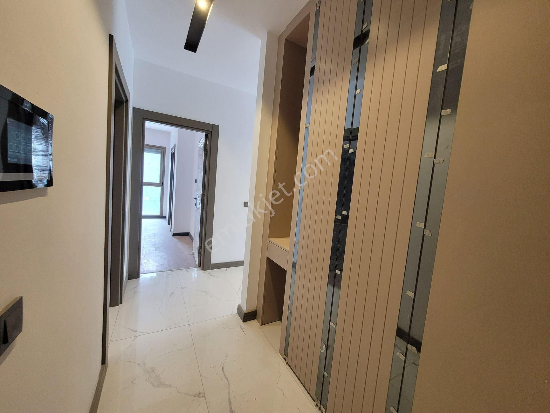 Kusadasi Ege Mahallesinde Yeni Luks 2+1 Daireler - Görsel 10