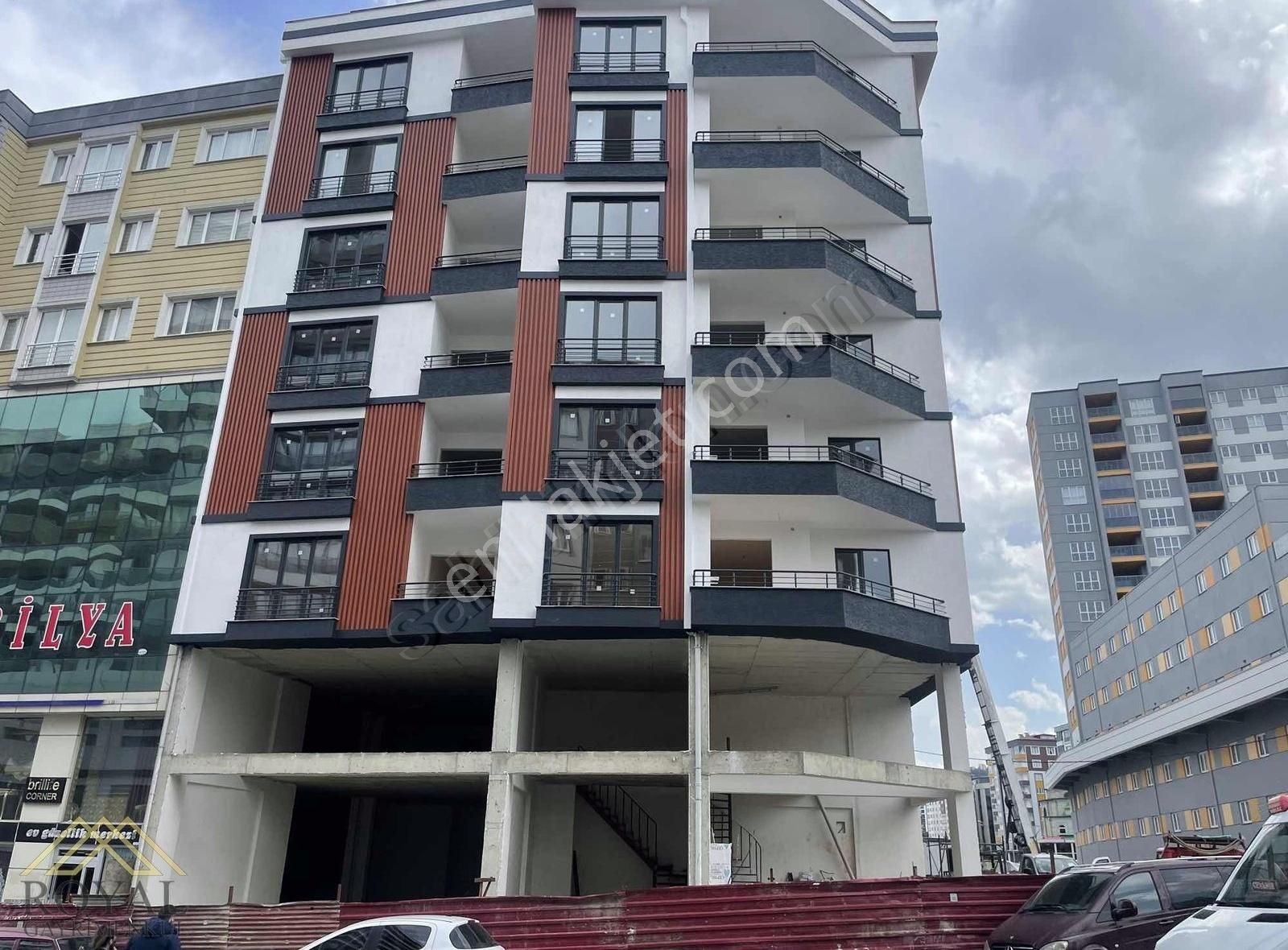 Kaşüstü Merkezde Satılık Sıfır Daire