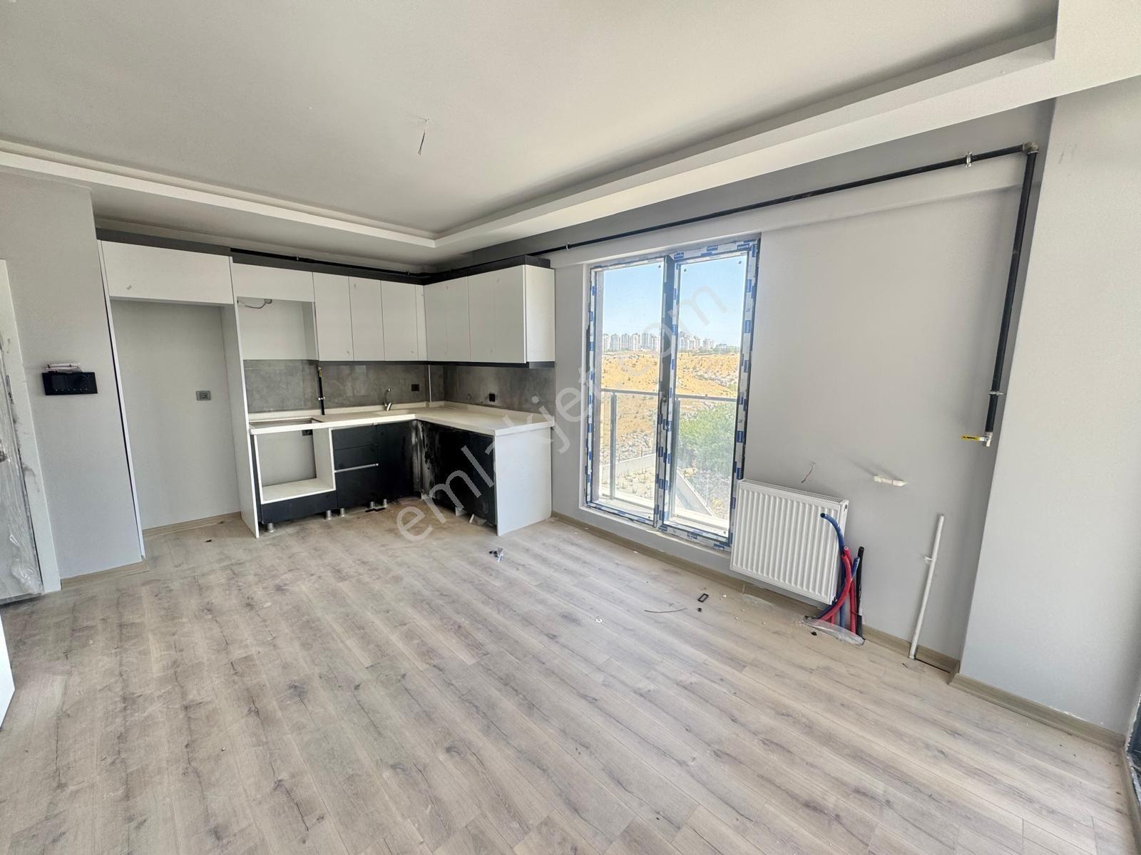 North&west'ten İncek'te Site İçinde Ara Kat Satılık 1+1 Daire - Görsel 2