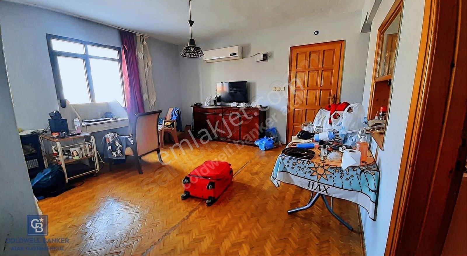Urla Gülbahçe De Satılık Balkonlu Arakat Ve Çatı Katı - Görsel 11