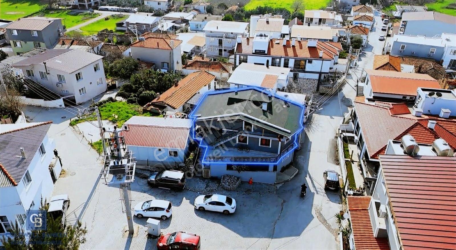 Urla Gülbahçe De Satılık Balkonlu Arakat Ve Çatı Katı - Görsel 3