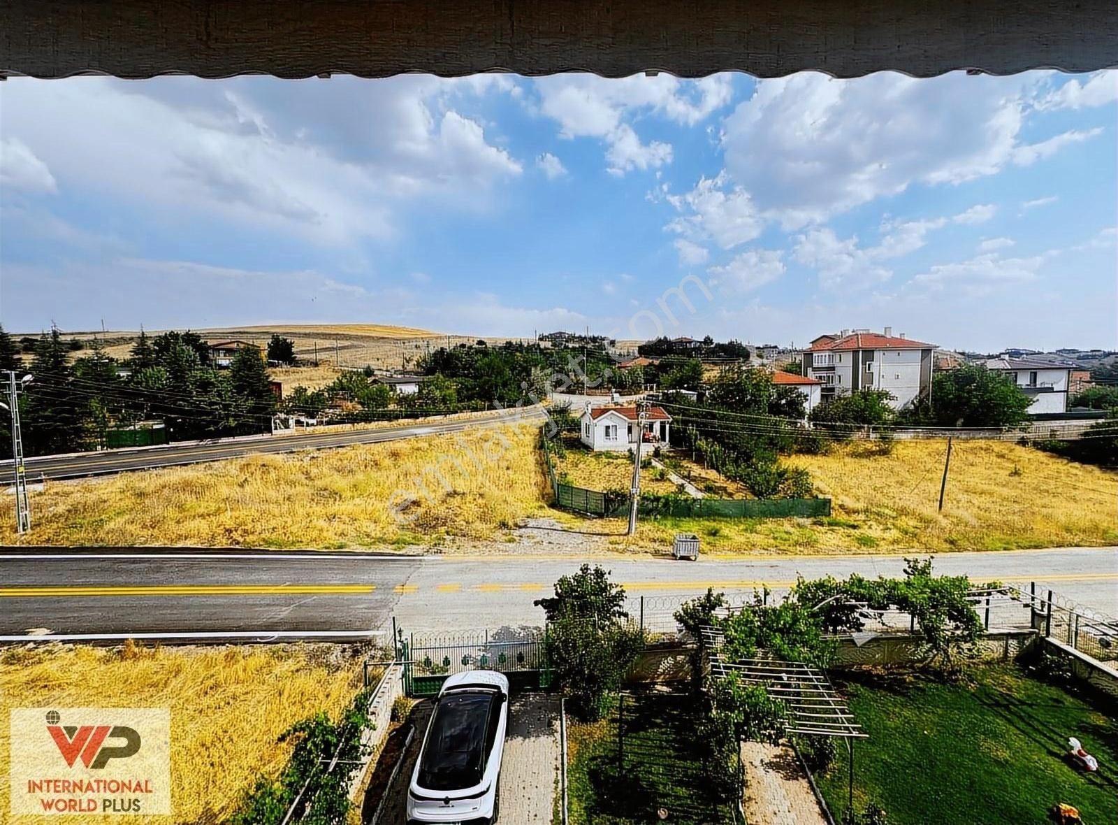 Ankara Kahramankazanda 6+2 Tipli Lüks 3 Katlı Satılık Villa!!!