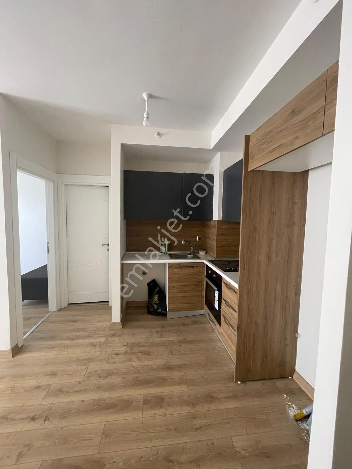Esenyurt N Logo Sitesi Kiralık 1+1 Daire