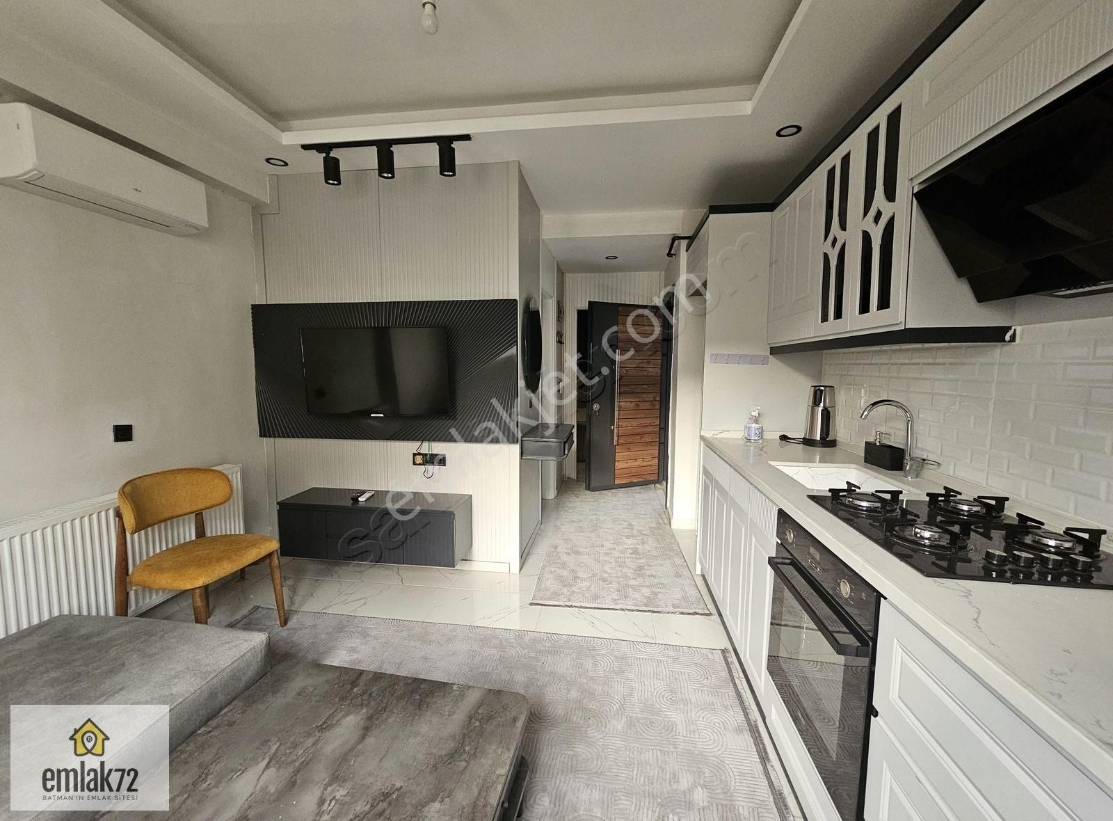 Valilik Yanı Eşyalı Sıfır 1+1 Kiralık Dairelr-7/24 Güvenlik