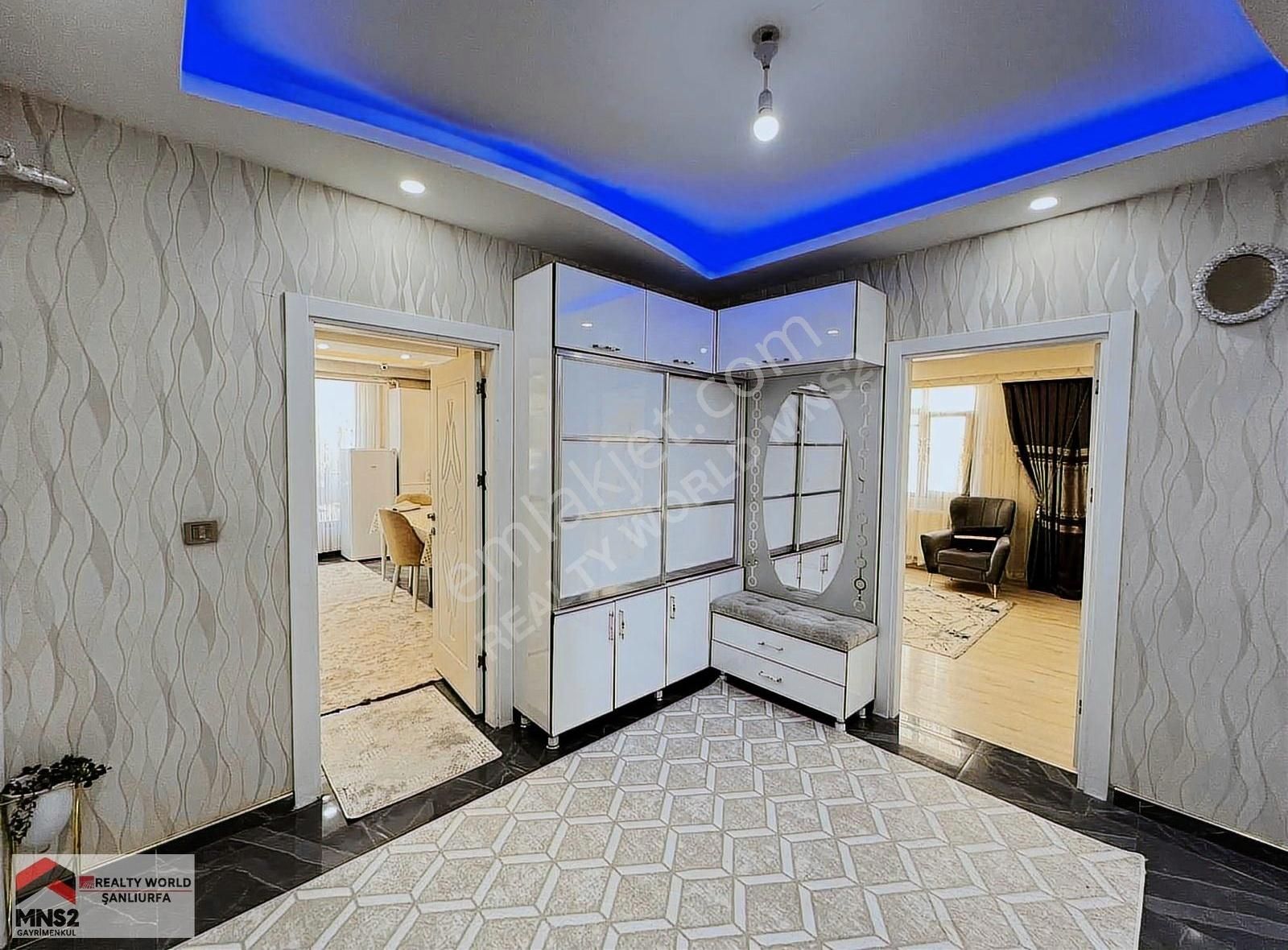 Realtyworldmns2mehmetden K.akpiyardamuhteşem5odalısatılık Daire