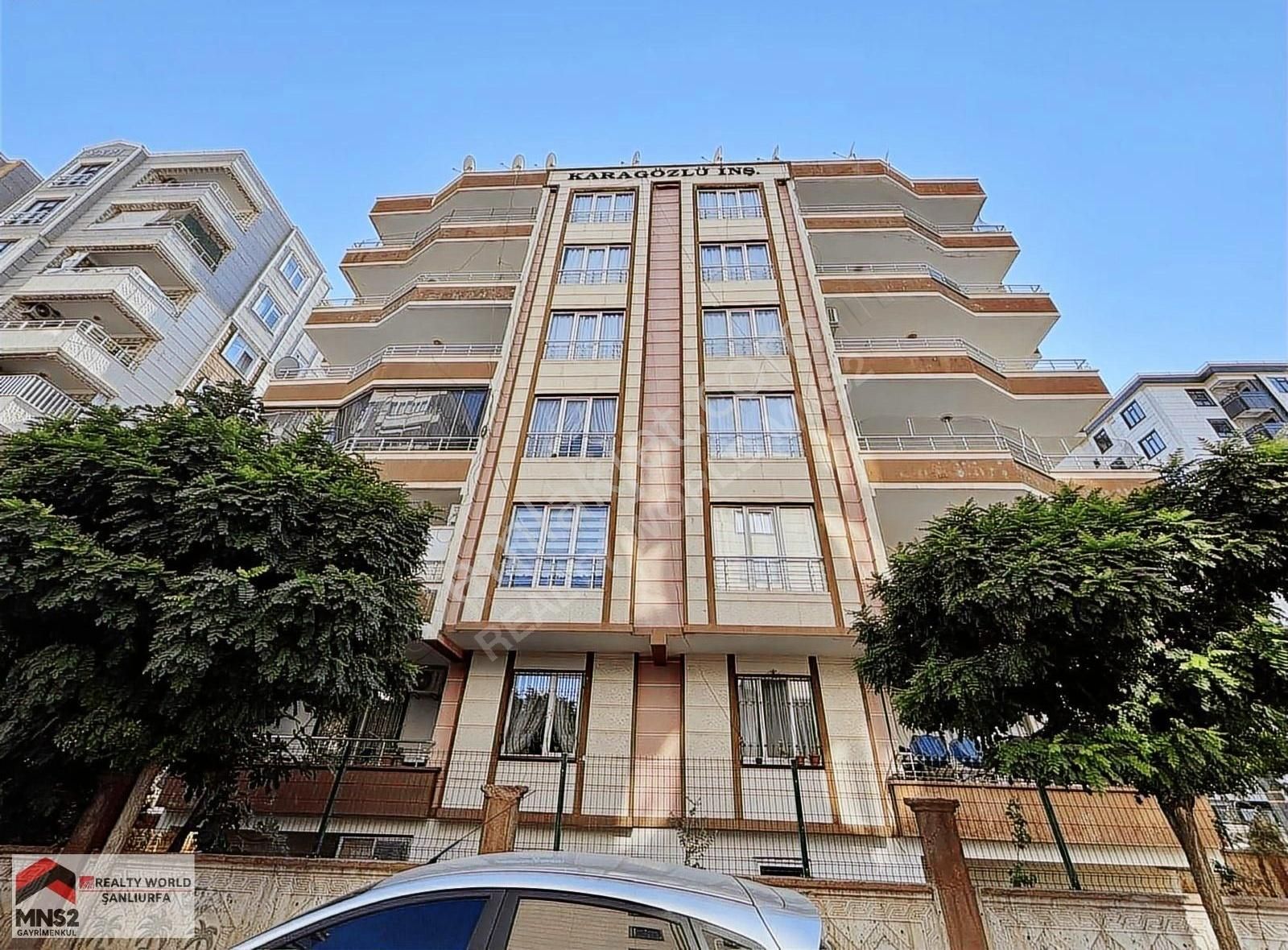 Mns2 Den Akpıyar Mahallesinde 4 Oda 170 M² Temiz Ferah Daire