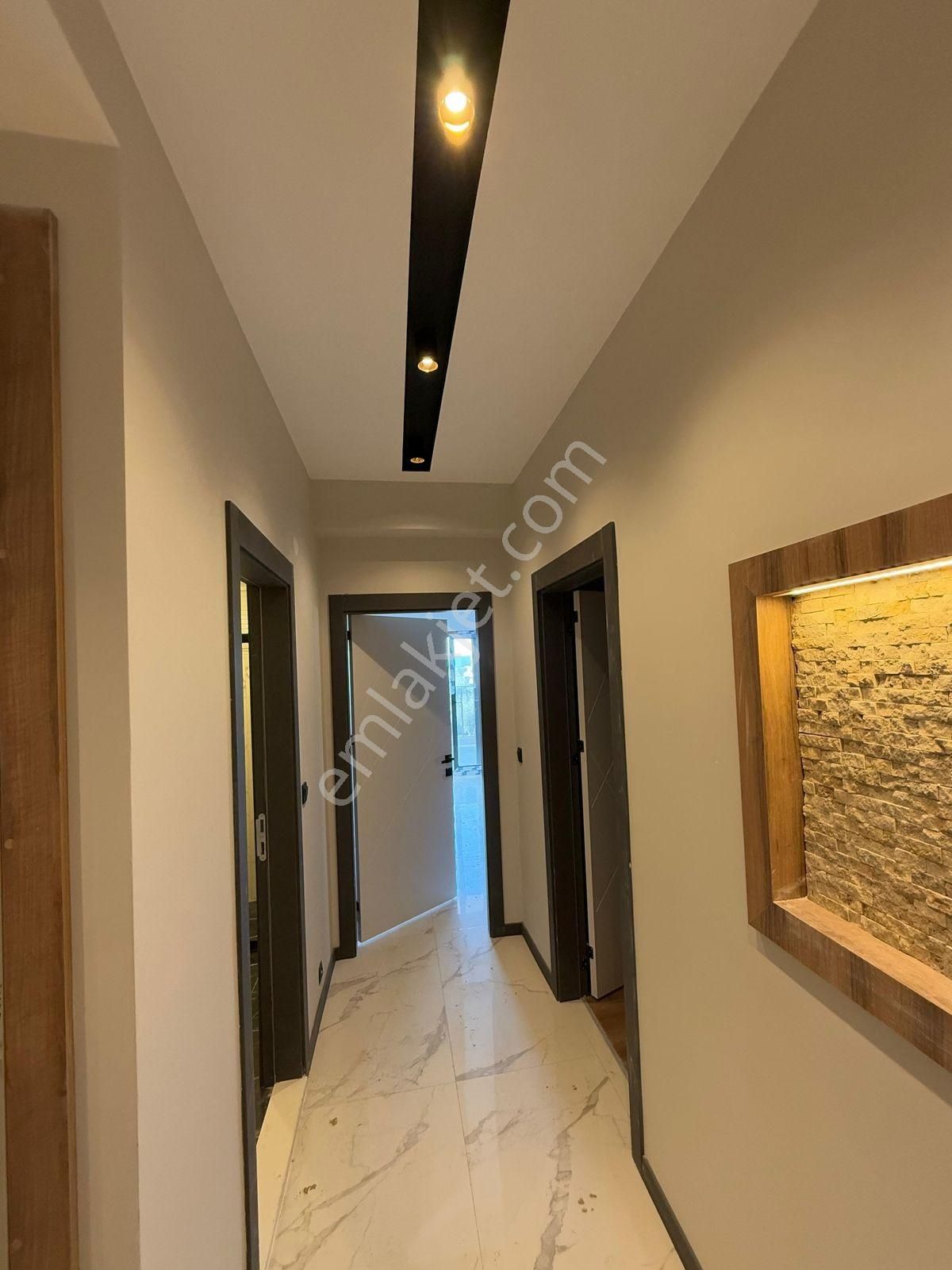 Kuşadası Merkezde Havuzlu Sitede 1+1 65 M2 Sıfır Daire - Görsel 8