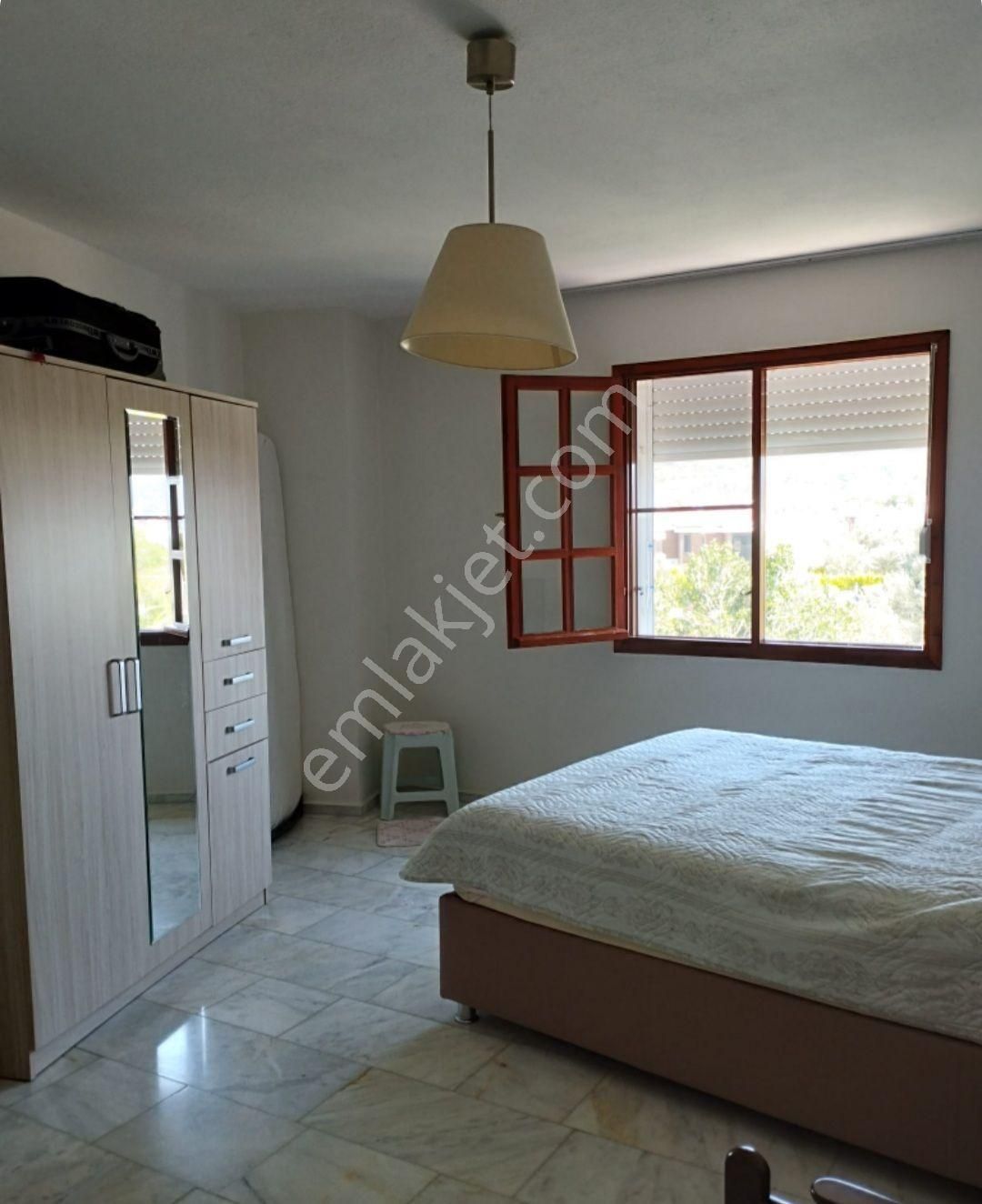 Deniz'e Sıfır Sitede 2+1 Muhteşem Daire - Görsel 4