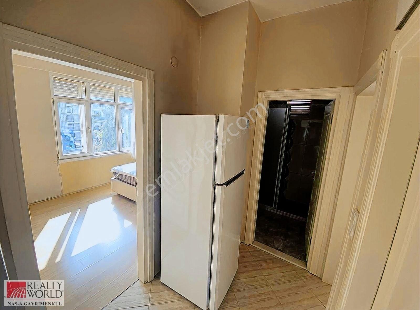 Işıklar Cd'de 2+1 Eşyalı Satılık Daire