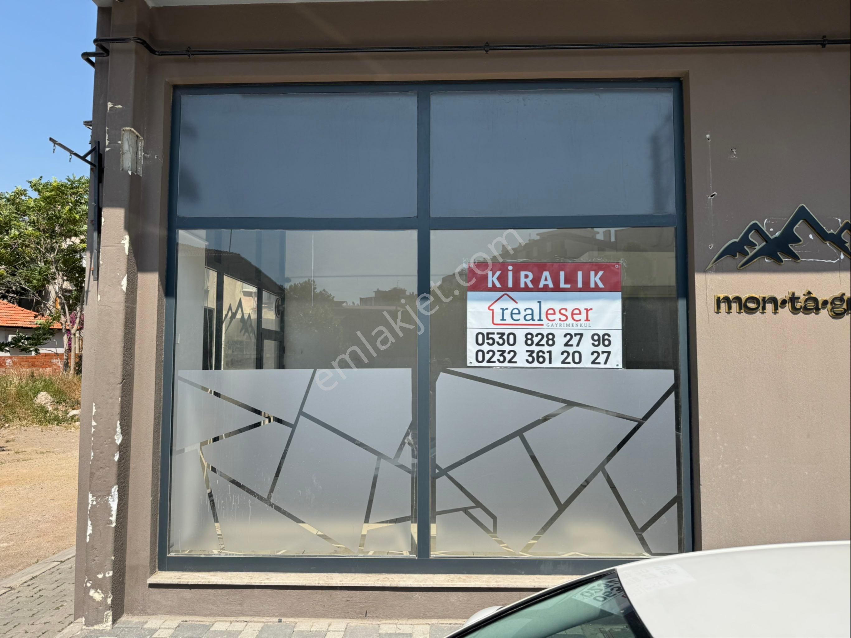 Karşıyaka Serinkuyuda Merkezi Konumda Kiralık Dükkan