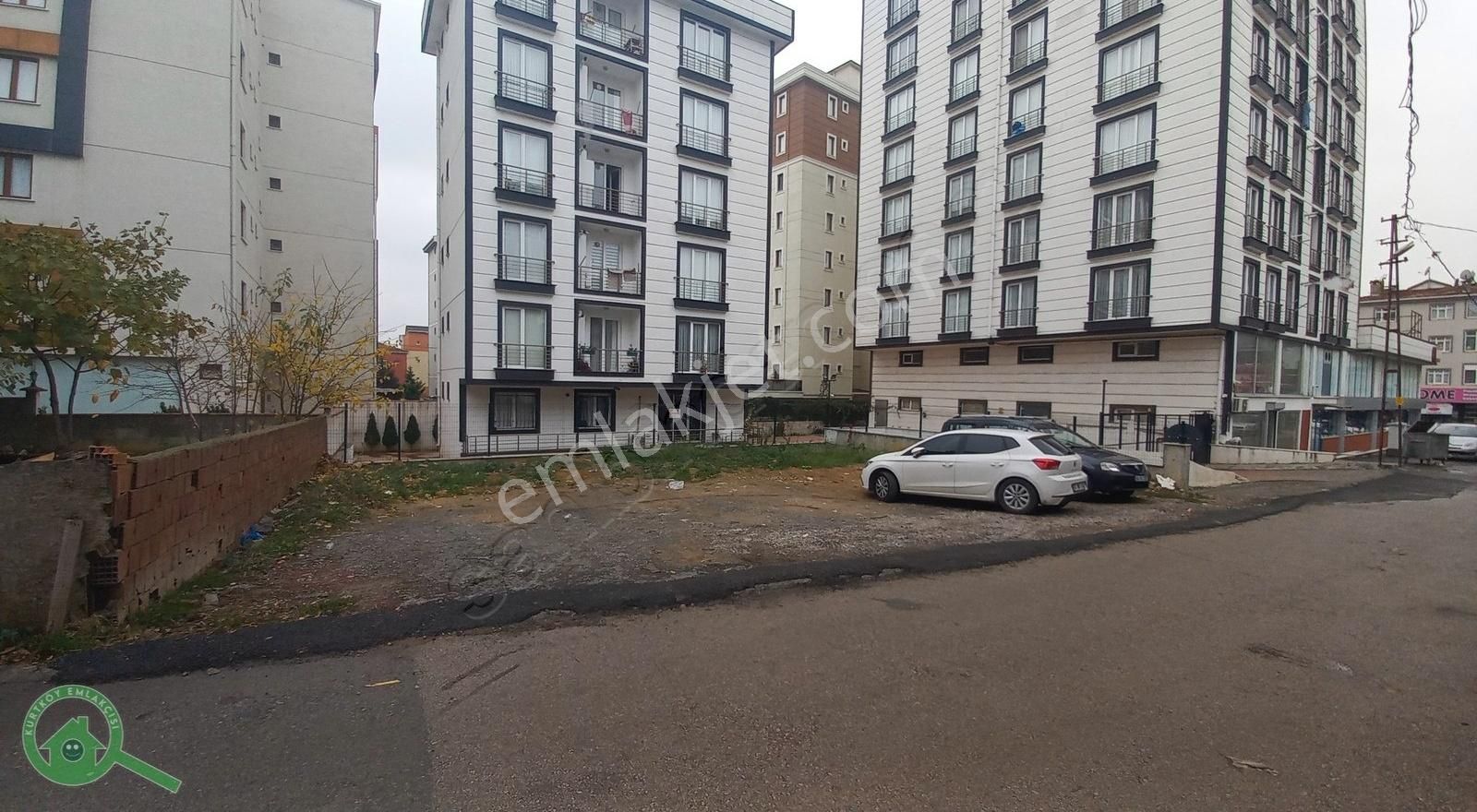 İstanbul Pendik Güllübağlarda Satılık 193 M² Ticari Konut Arsa