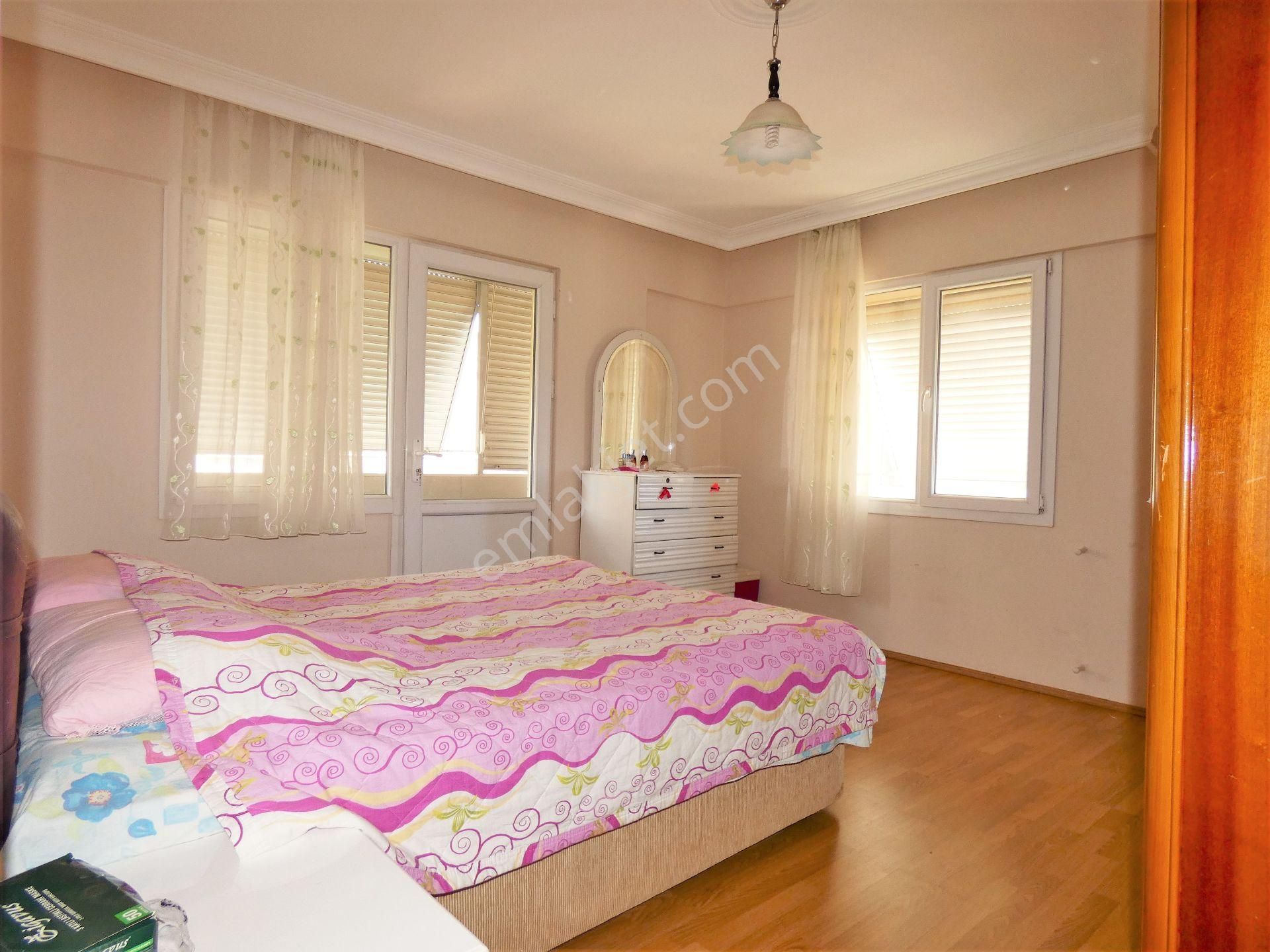 İzmir Seferihisar Ürkmez Merkeze Yakın Satılık Daire 2+1 - Görsel 14