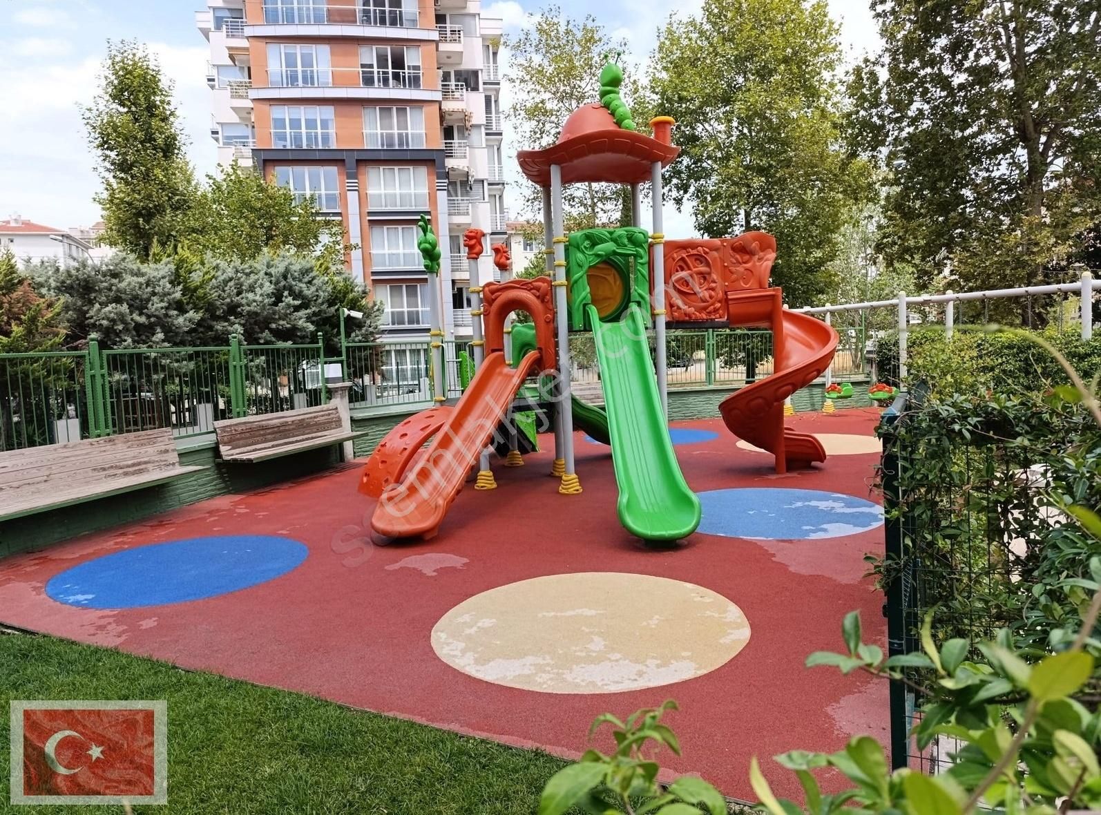 Ekşioğlu Tria Sitesinde Kapanmaz Denizmanzaralı Havuzlu Güvenlkl