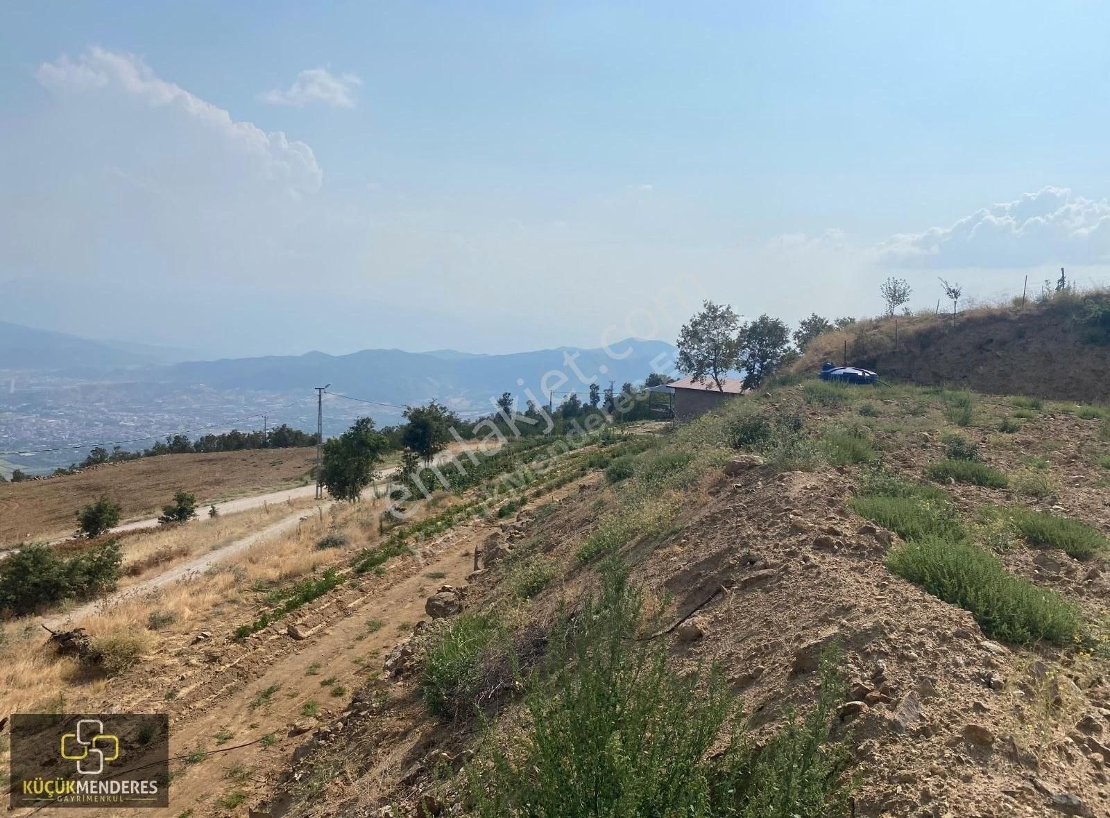 Küçük Menderes'ten Kiraz Pınarbaşı Mah. Manzaralı Hobi Bahçesi - Görsel 20