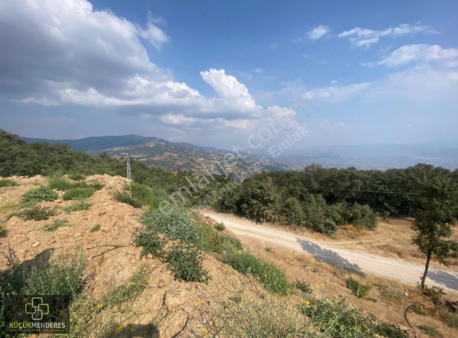 Küçük Menderes'ten Kiraz Pınarbaşı Mah. Manzaralı Hobi Bahçesi - Görsel 6