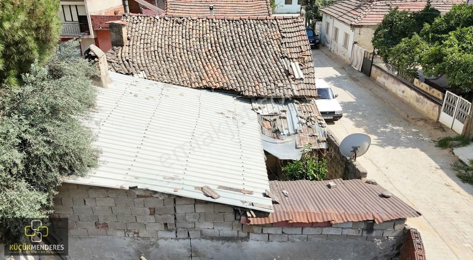 Küçük Menderes'ten Kiraz Yeni Mh. Köşede Satılık Ev - Görsel 6