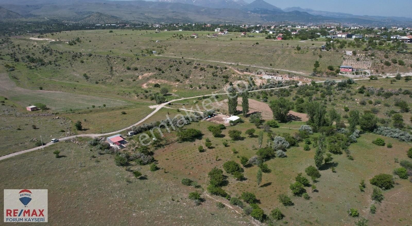 Talas Reşadiye Mahallesinde 6192 M2 Tarla