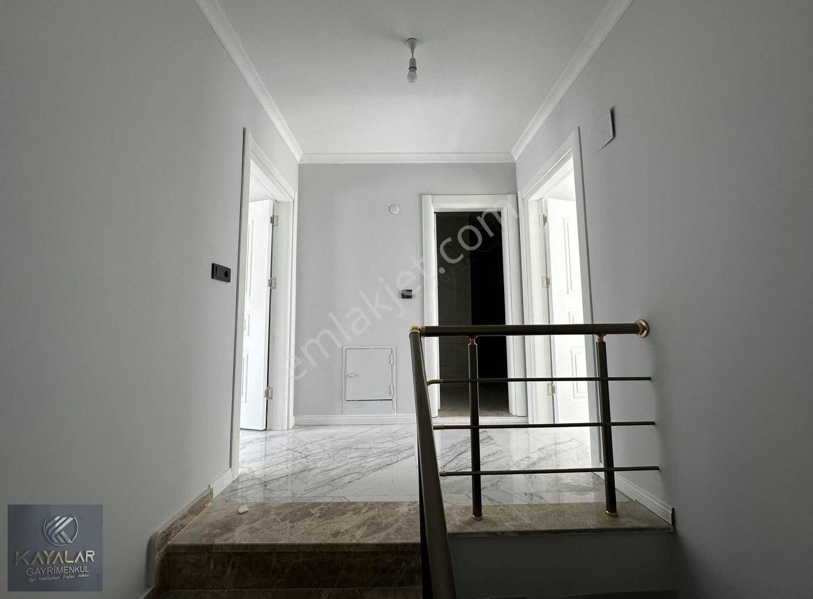 Kamelya Caddesinde 2+1 Lüks Daire - Görsel 9