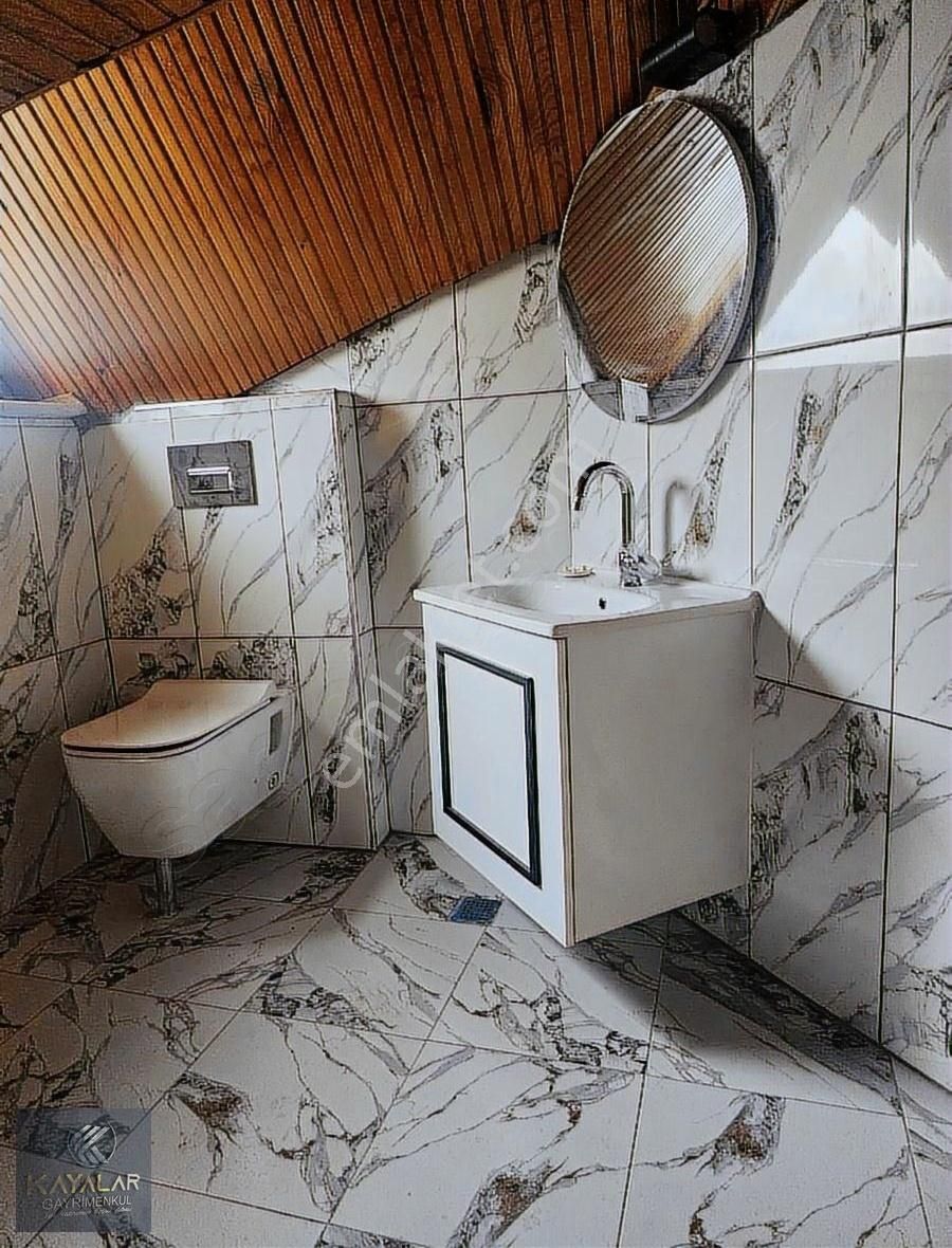 Kayalardan Şehrin En İyi Manzaralı 4+2 Villası - Görsel 11