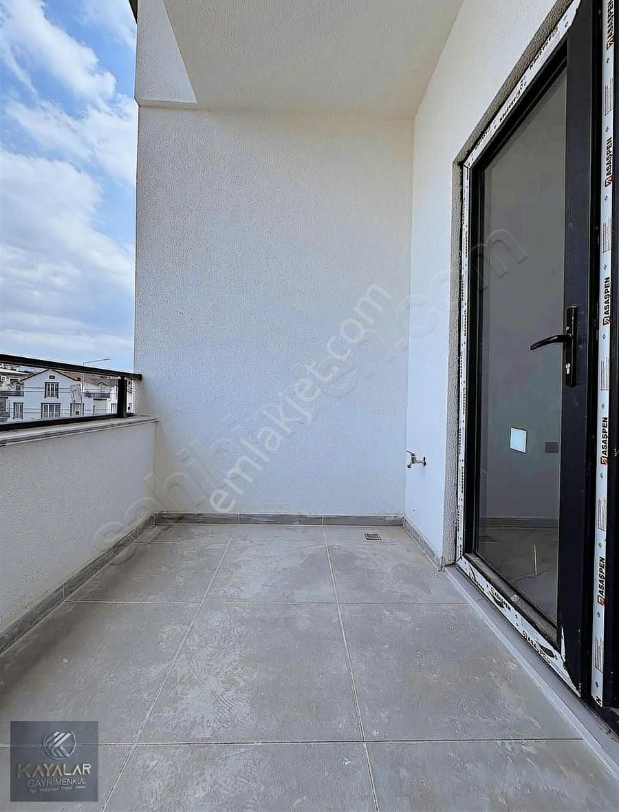 Kamelya Caddesi Üzerinde Lüks 2+1 Dubleks - Görsel 15