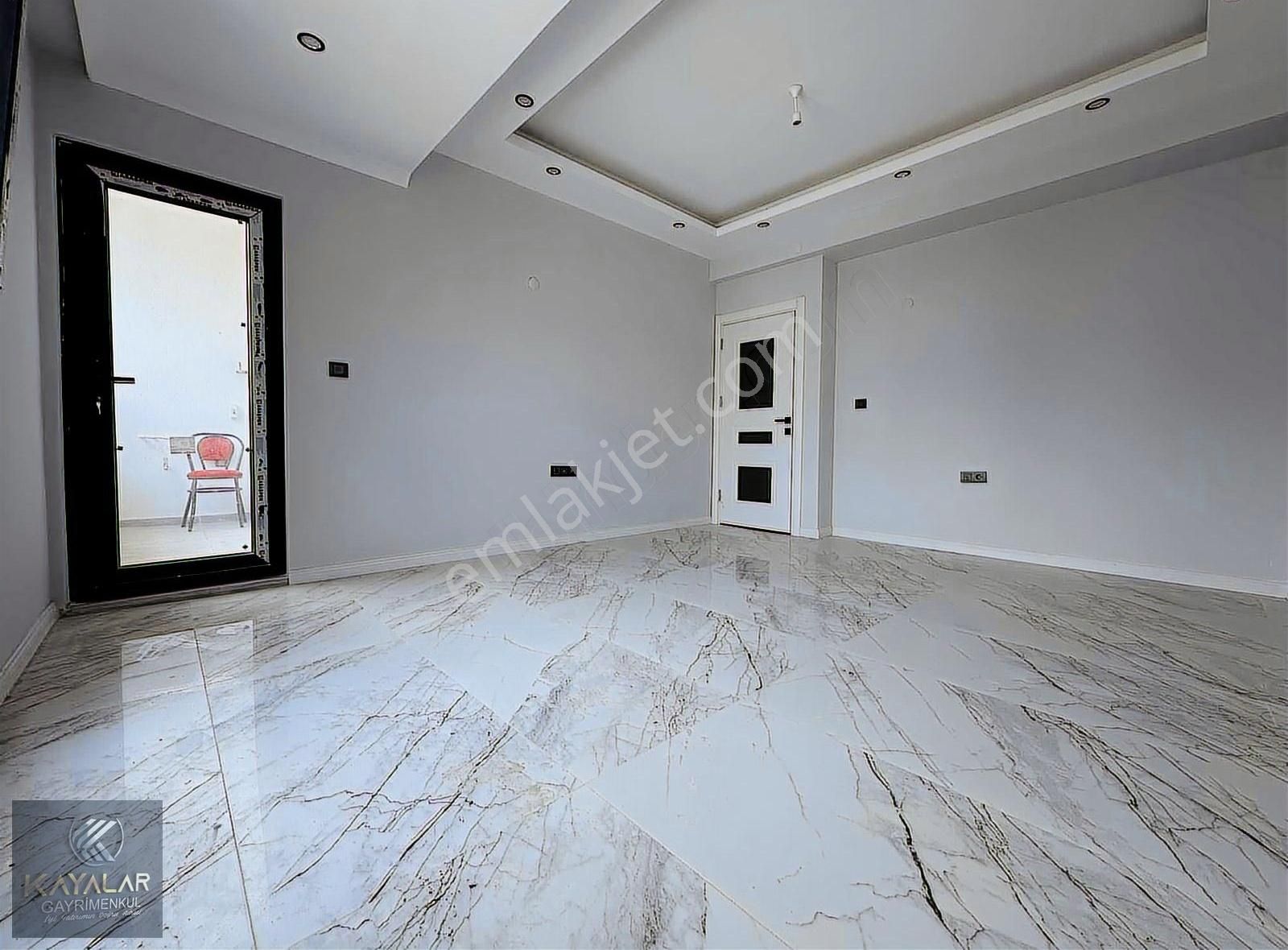 Kamelya Caddesi Üzerinde Lüks 2+1 Dubleks - Görsel 11