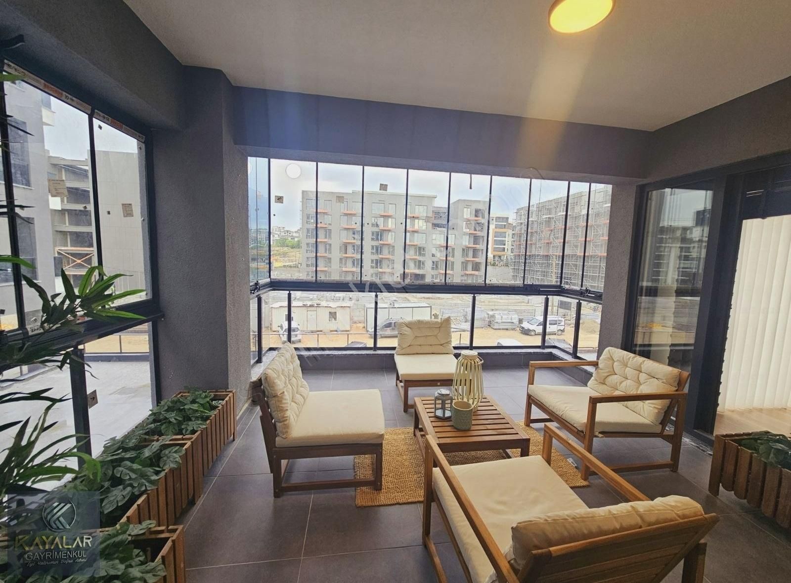 Kayalardan Mükemmel Siteiçi Havuzlu Arakat 2+1 Daire - Görsel 6