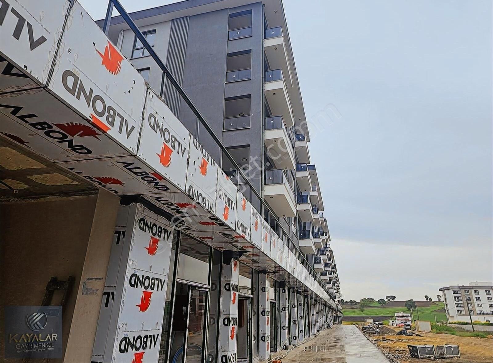 Kayalardan Mükemmel Siteiçi Havuzlu Arakat 2+1 Daire - Görsel 29