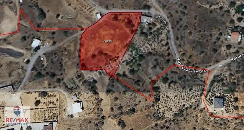 Hacılar Yukarı Mahallede Satılık Tek Tapu Ham Villa Parseli