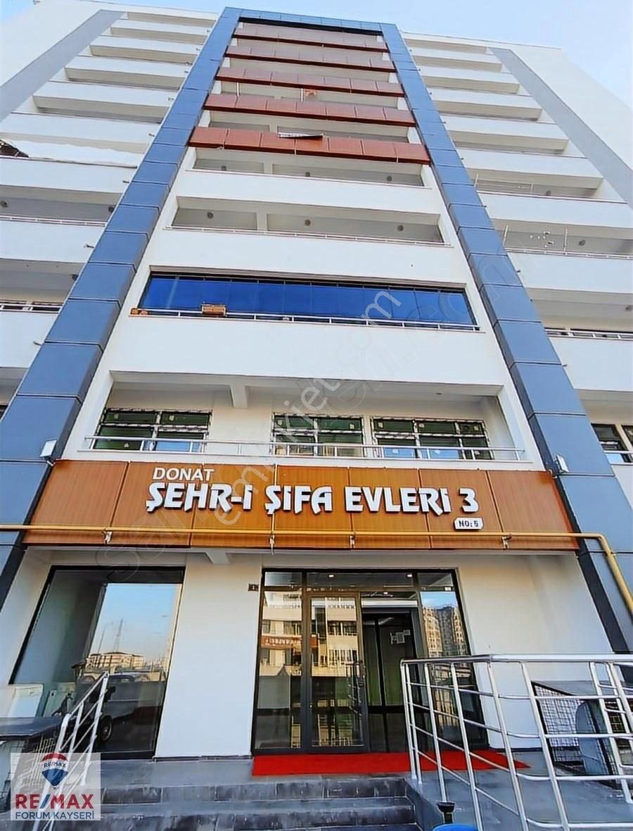 Remax Forum' Dan Kiralık 2+1 Şehir Hastanesi Karşısı Donat İnşaa