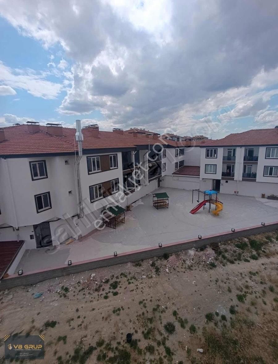 Vb Grup Afyokarahisar Sahipata Tokide Eşyalı Satılık 1+1 Daire - Görsel 7