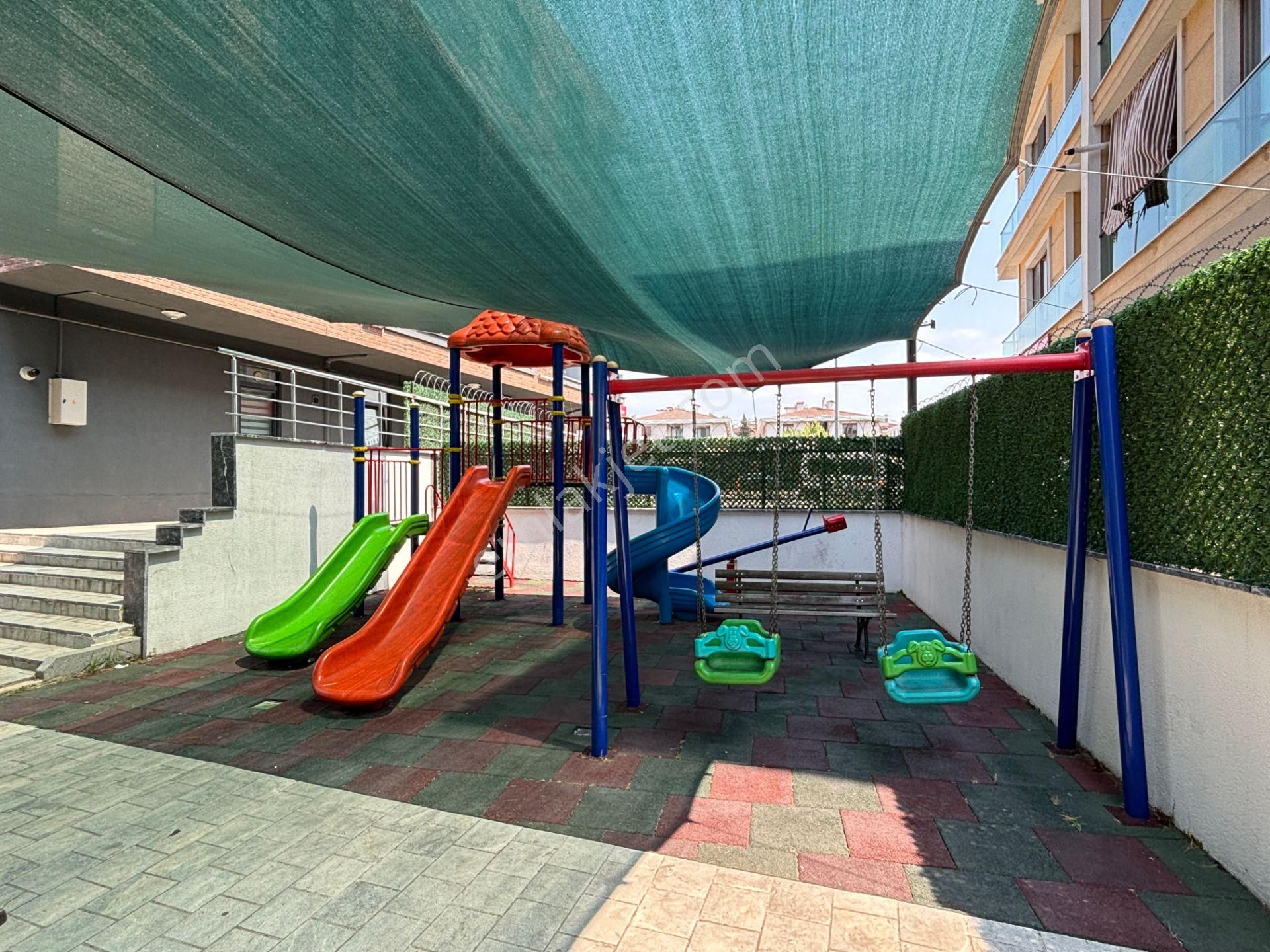 Dostlar Sitesi'nde 3+1 134 M2 Satılık Bahçeli Daire - Görsel 34