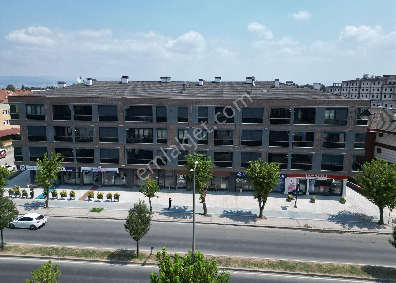 Dostlar Sitesi'nde 3+1 134 M2 Satılık Bahçeli Daire - Görsel 23