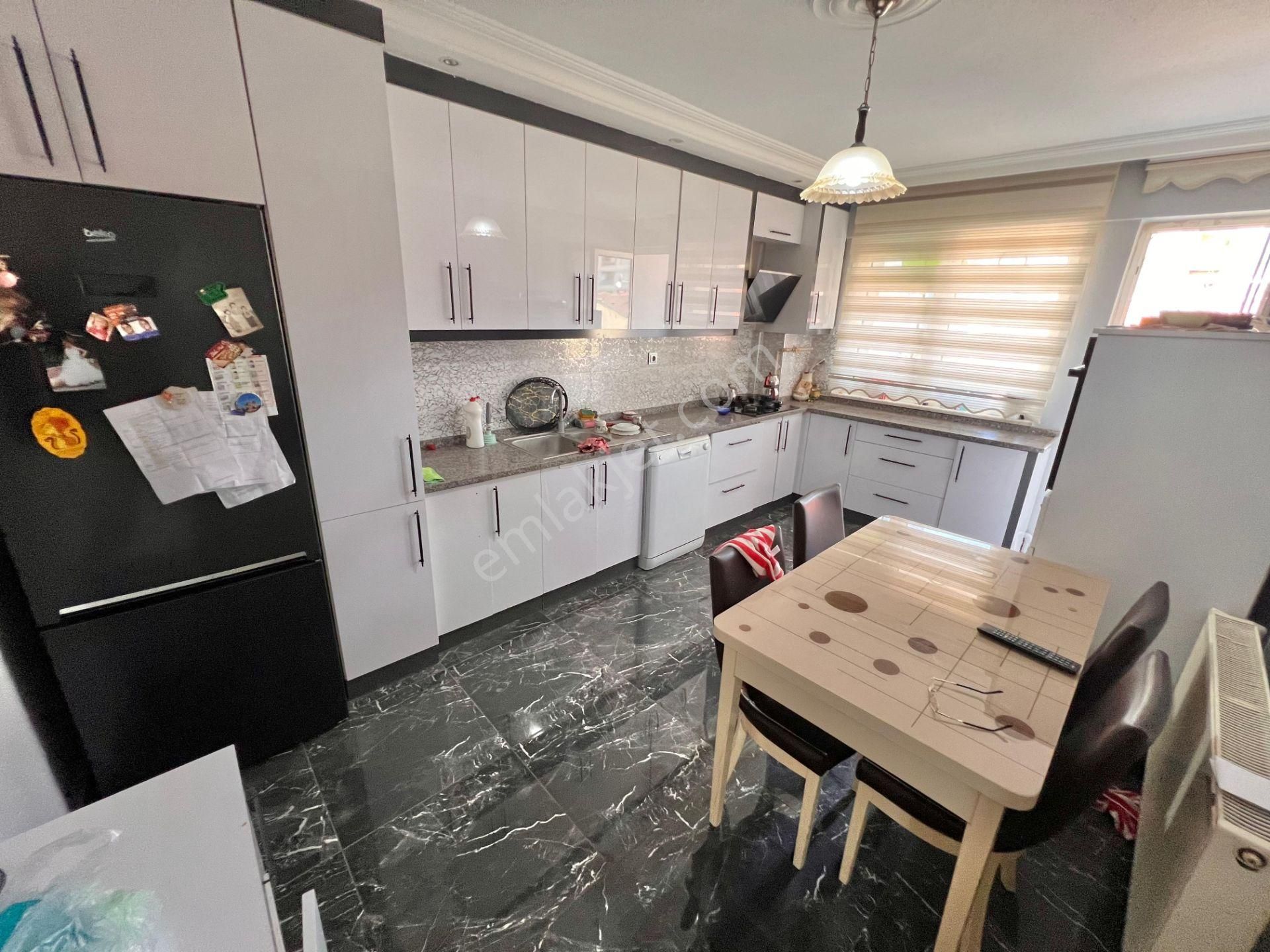 Fark20'den As Ecza Yakını 3+1 Masrafsız 18 Yıllık Satılık Daire - Görsel 27