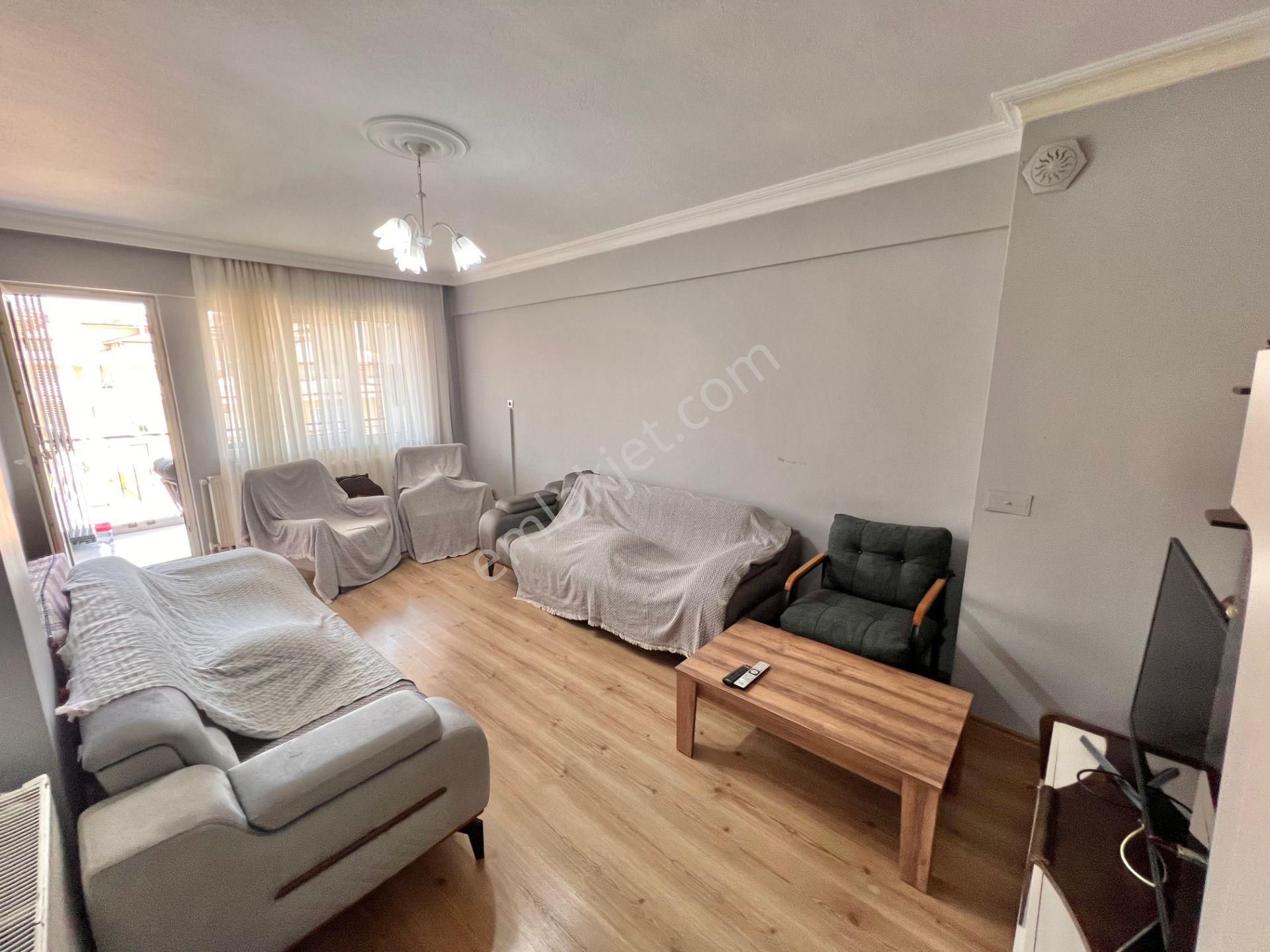 Fark20'den As Ecza Yakını 3+1 Masrafsız 18 Yıllık Satılık Daire - Görsel 8