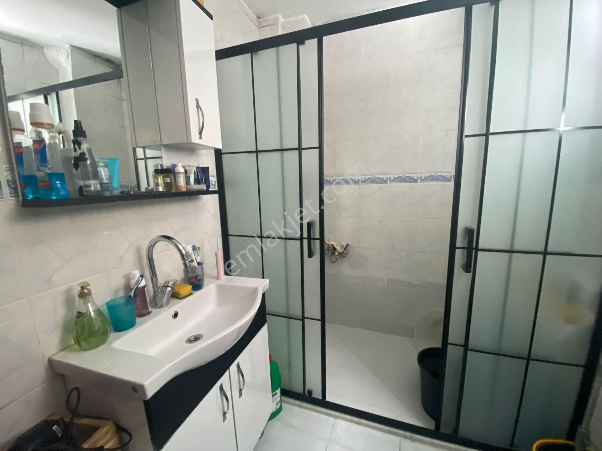 Üsküdar Validei Atik'te Satılık 2+1 Daire Üniversite Yanında - Görsel 13