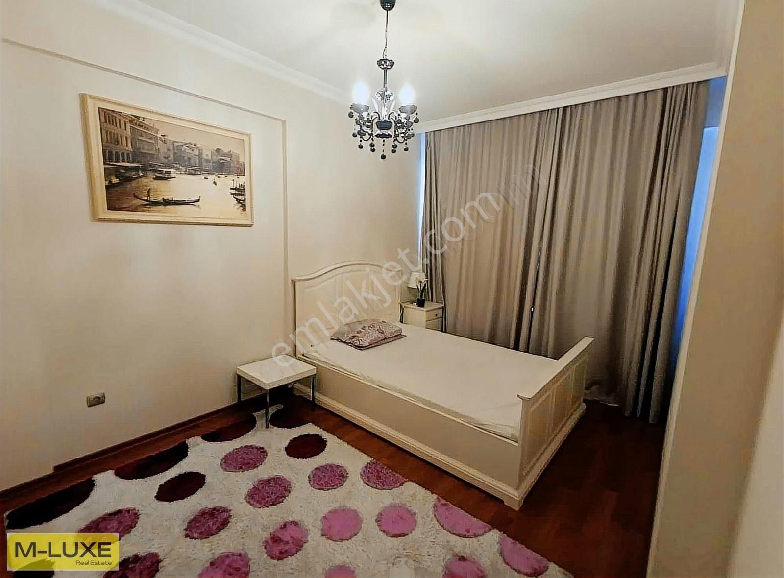 Bahçeşehir Park-2 Evlerinde En Merkezi Lokasyon Geniş 4+1 - Görsel 2