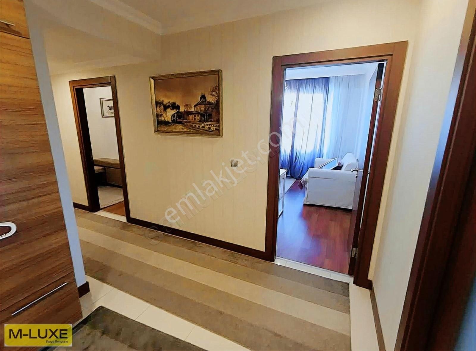 Bahçeşehir Park-2 Evlerinde En Merkezi Lokasyon Geniş 4+1 - Görsel 3