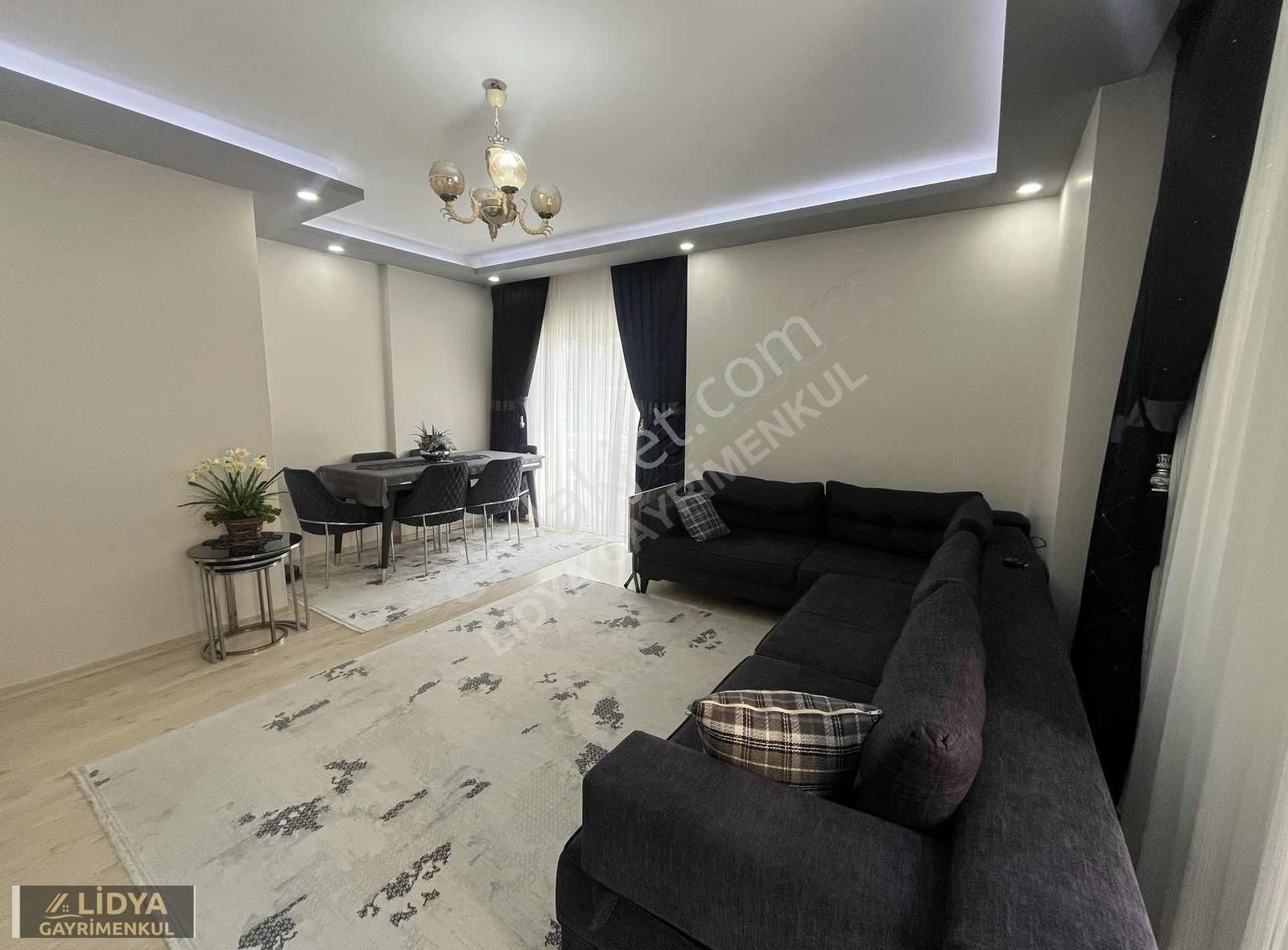 Çarşı Merkez'de Bağımsız 2+1 Satılık Daire