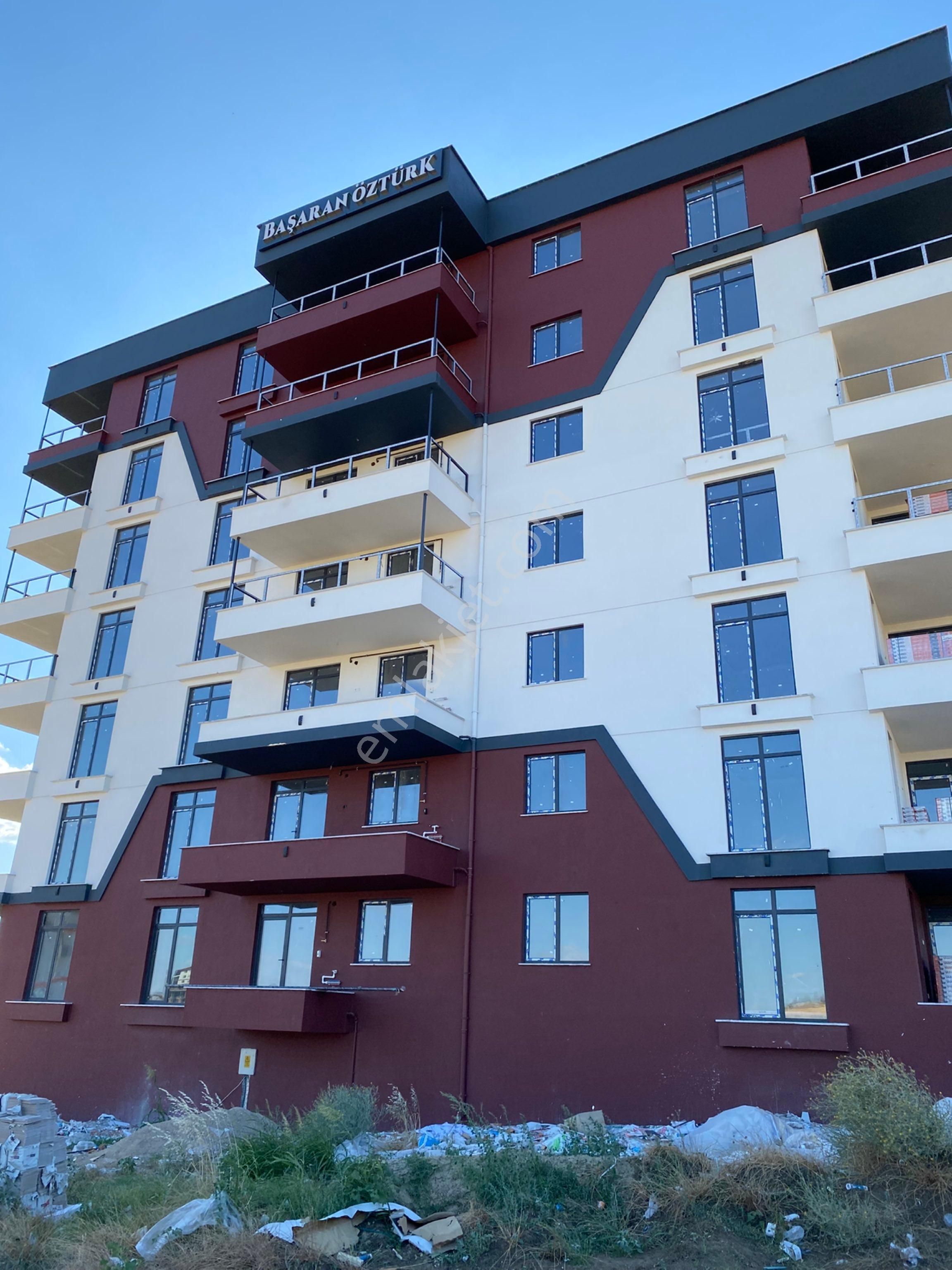 Kurtuluş Mh.migros Arkası Ebeveyn Banyolu Arakat Sıfır 2+1