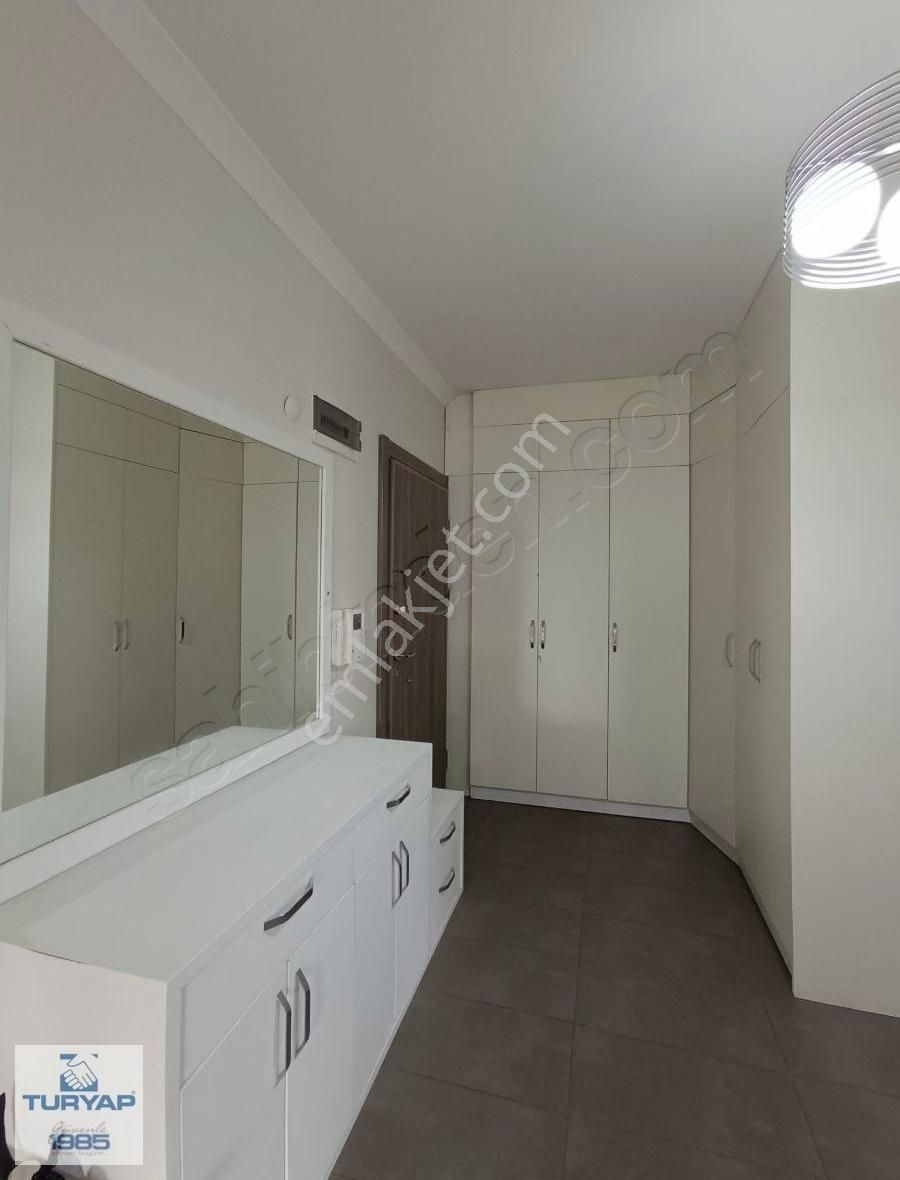 Turyap Nuri Angi'den Bahçelievler Mah.satılık Lüks Daire - Görsel 6