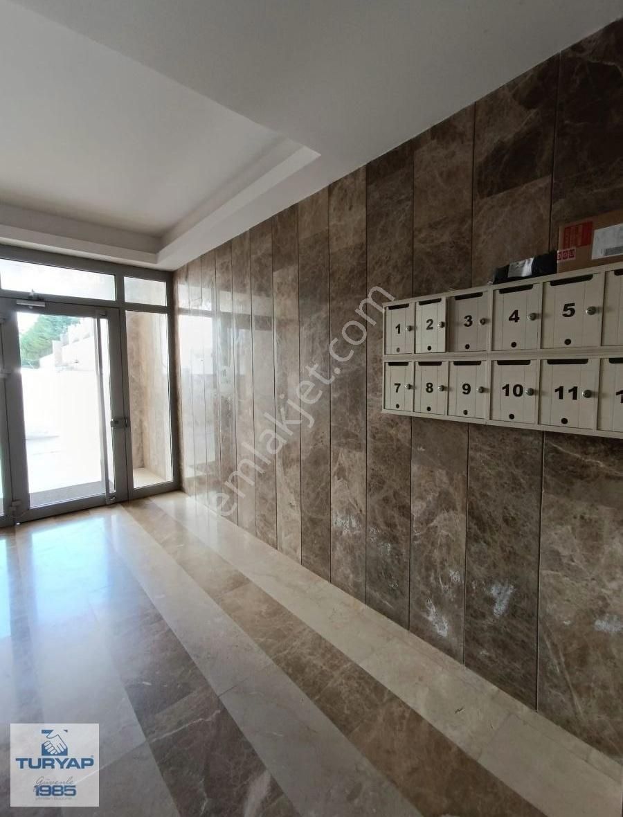 Turyap Nuri Angi'den Bahçelievler Mah.satılık Lüks Daire - Görsel 3