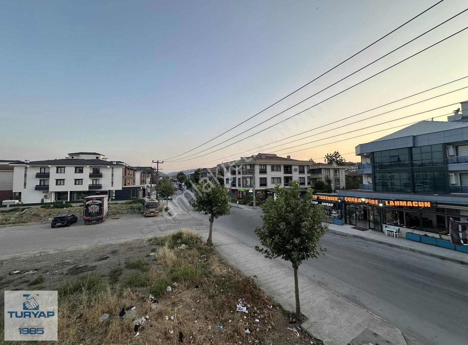 Turyap Soner'den Satılık Merkezi Konumda Site İçi 4+1 Daire - Görsel 16