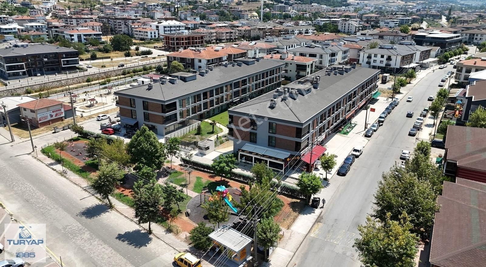 Turyap Soner'den Satılık Merkezi Konumda Site İçi 4+1 Daire - Görsel 32