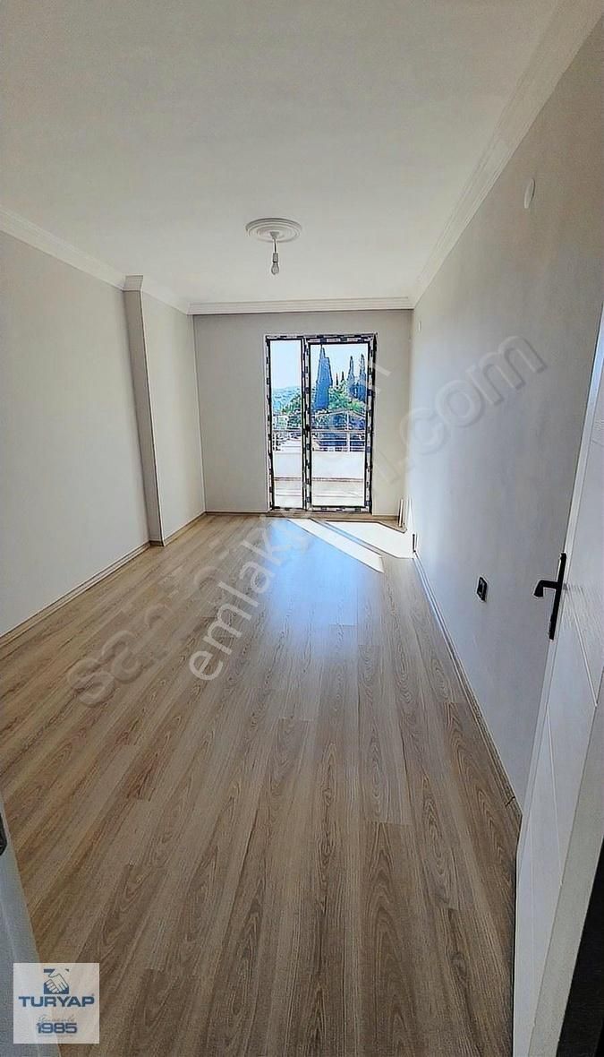 Armutlu'da Deniz Manzaralı Satılık Dublex Daire - Görsel 6