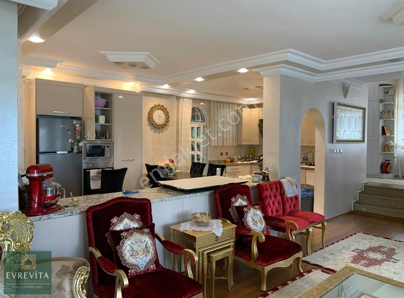 Hürriyet Mah. Satılık Tadilatlı Butik Site İçerisinde Villa - Görsel 13