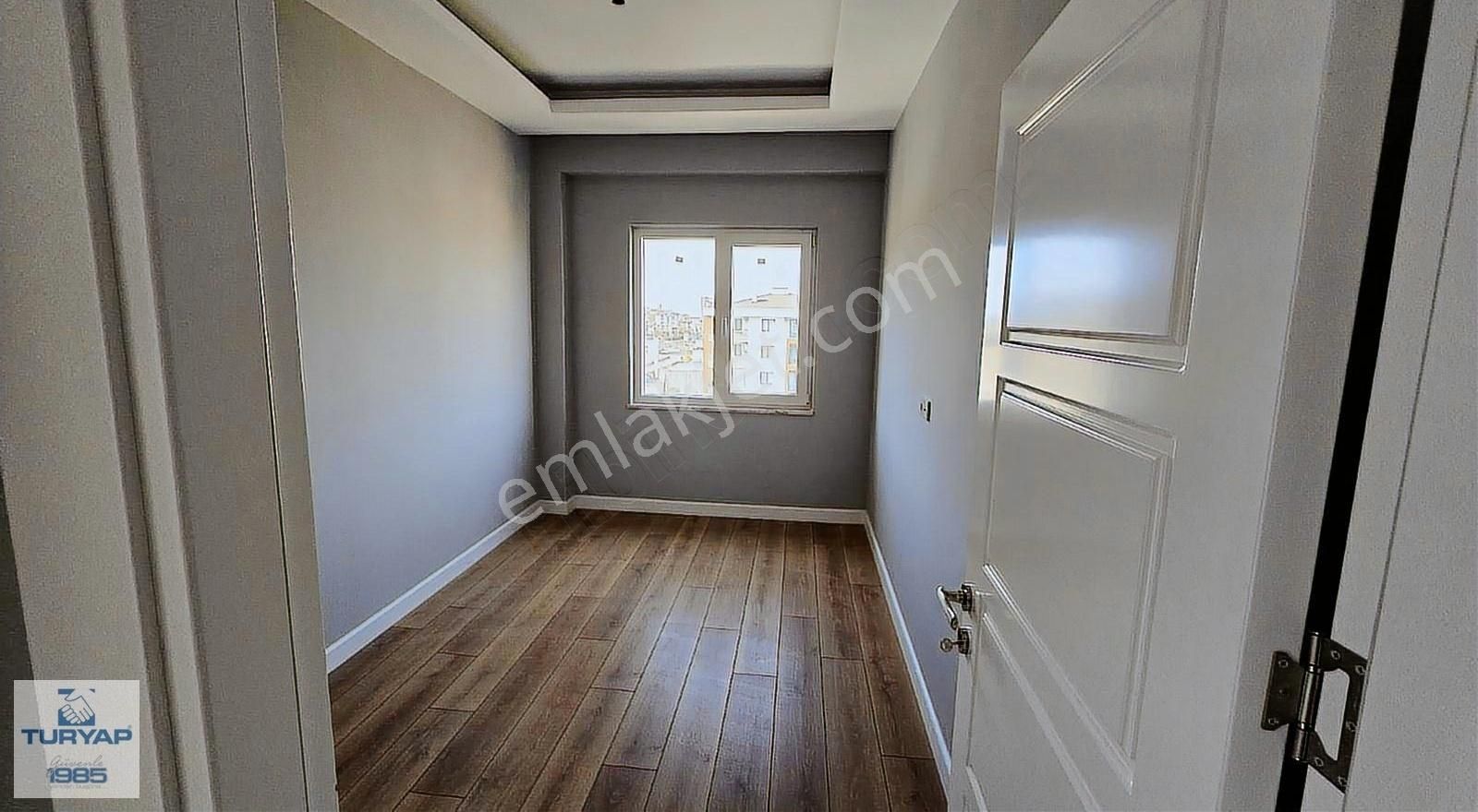 Anayola Cephe Tabela Değeri Yüksek Satılık 3+1 Daire - Görsel 3