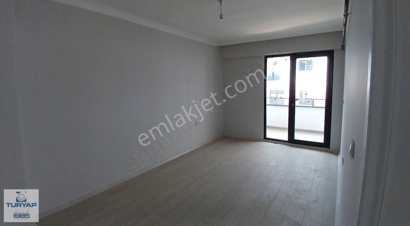 Çınarcık Taşliman Full Yapılı Sıfır 4+1 200 M2 Dubleks - Görsel 6