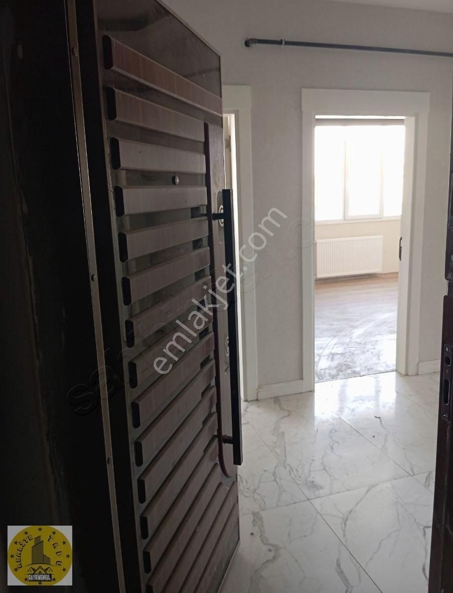 Realite Tapudan Adnan. Atakentte Satlık Daire - Görsel 10