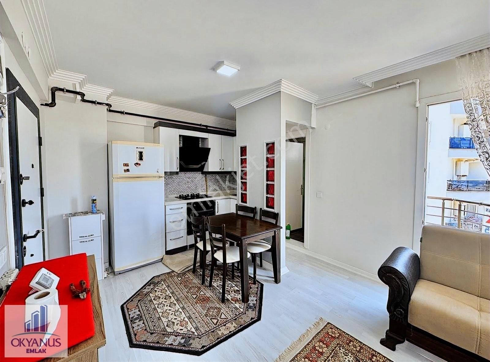 Muradiye De 1+1 Eşyalı Kiralık, Arakat, Asansörlü,ana Cad. Yakın